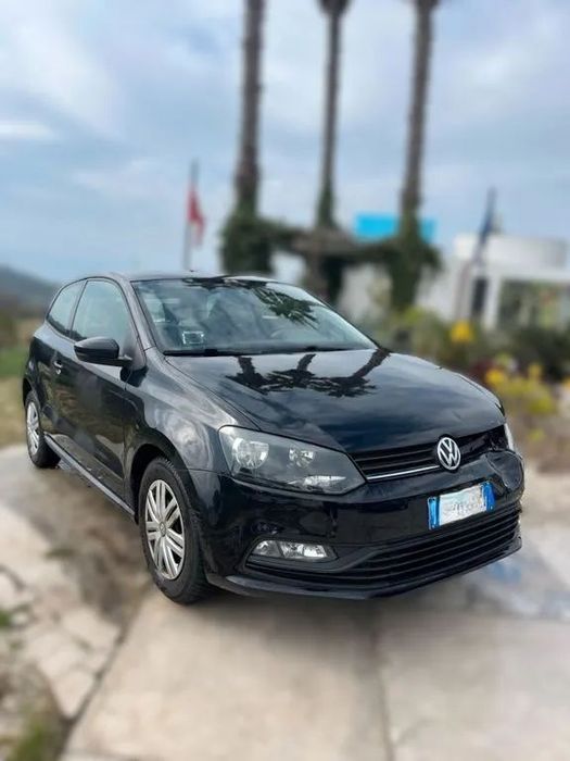 Dezmembrari / Dezmembrez VOLKSWAGEN POLO 6R