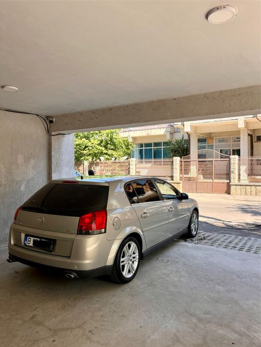 Opel vectra signum din 2006 motor 2.0 benzina + Gaz omologat