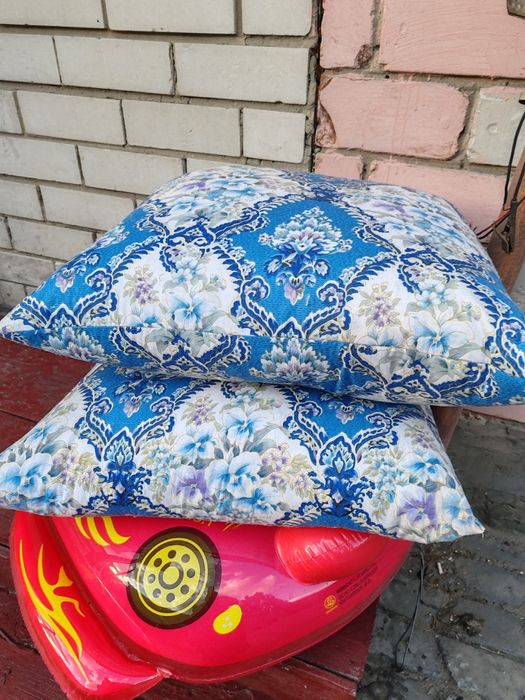 Подушки пуховые 3 шт