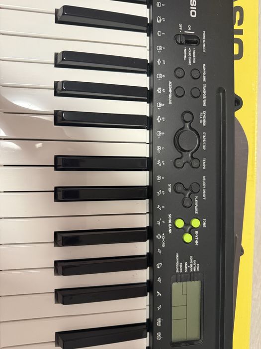 Електронен синтезатор CASIO CTK-240