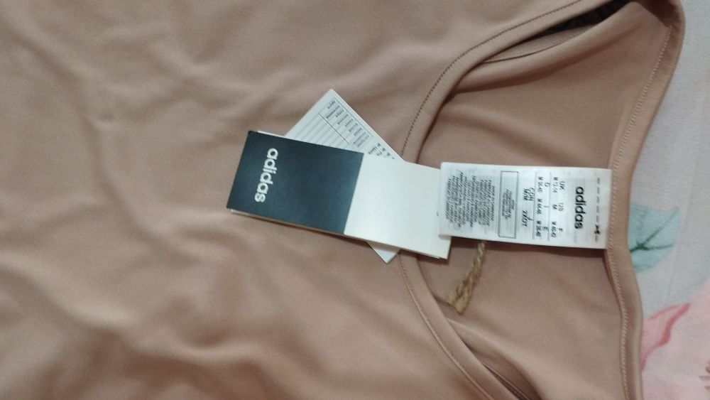 Дамски потник на Адидас