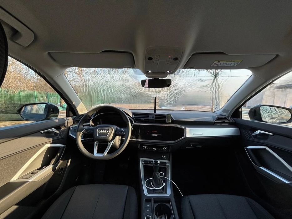 Audi Q3 2024 benzină, 31.157 € — imagine 5