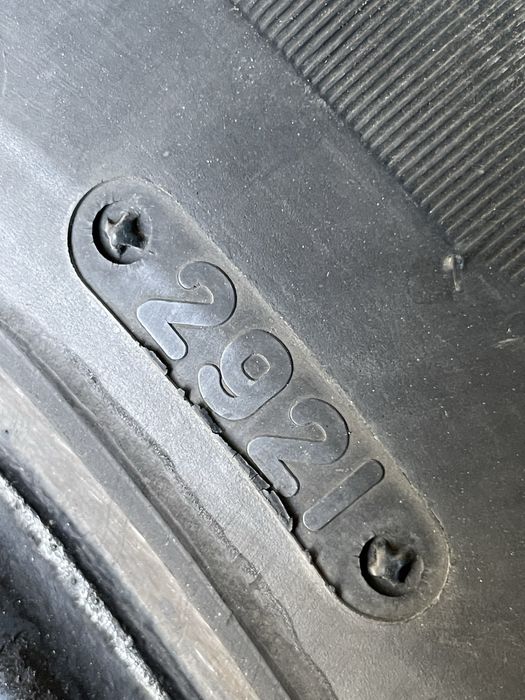 Зимние шины 185/65R15