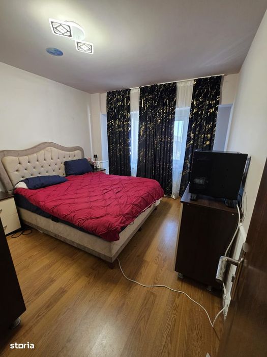Apartament ci 3 camere decomandate