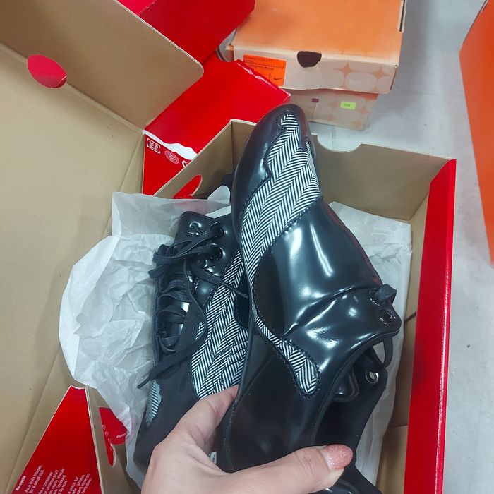 Продавам нови маратонки Puma 37, 38, 38.5, 39 номер