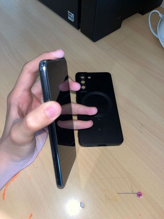 Samsung s21 5g обменяю