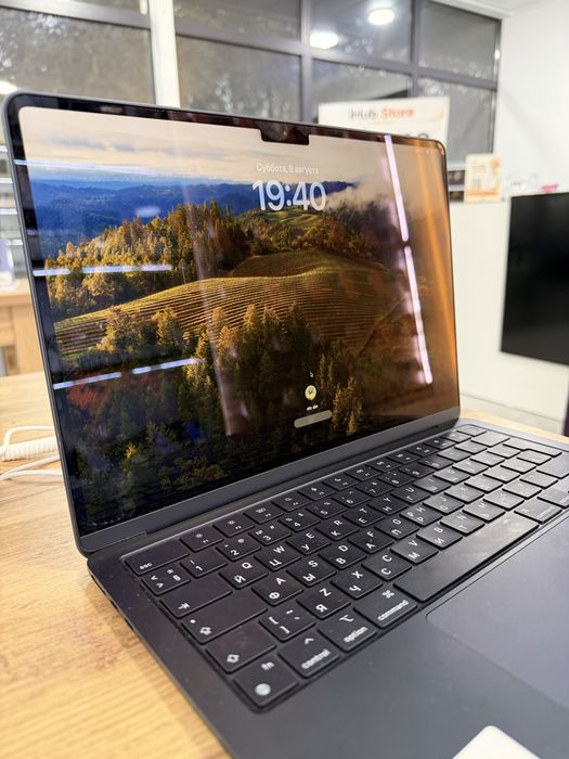 MacBook Air M3•256GB/100%