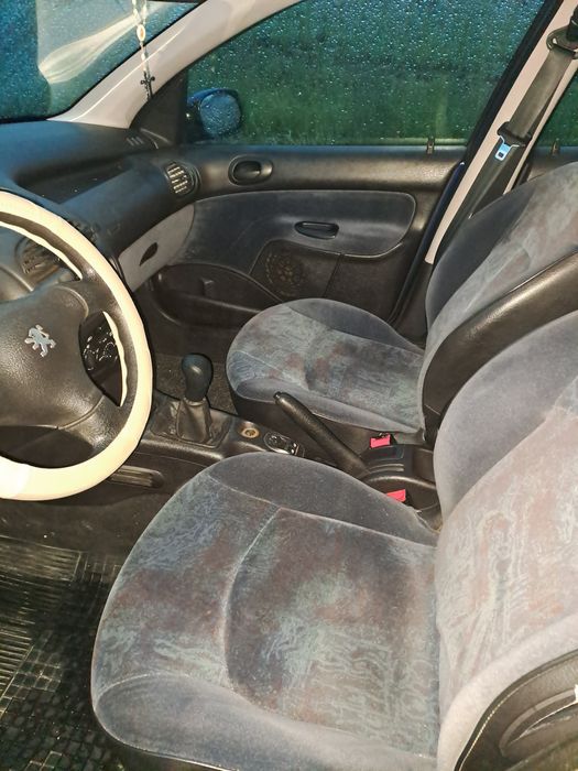 Peugeot 206  2000cm3
