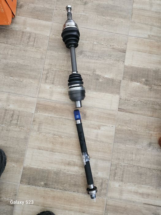 Каре и полуоска за Опел