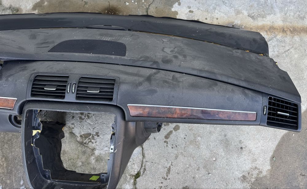 Интериорно кожено табло с airbag за Mercedes R класа W251