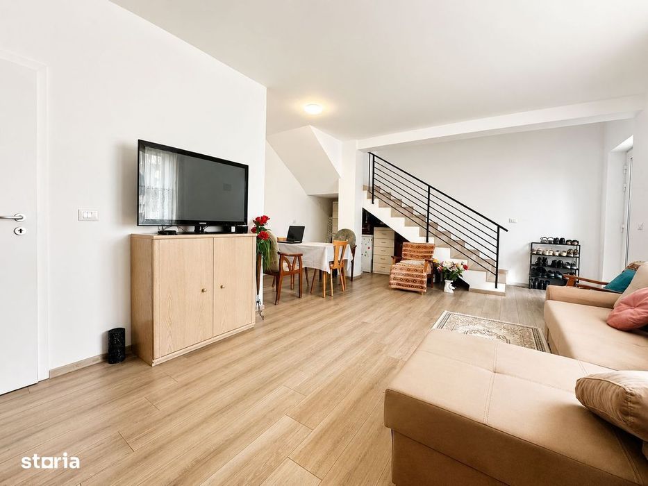 Casa Insiruita 100.000 Euro 3 camere / 2 bai