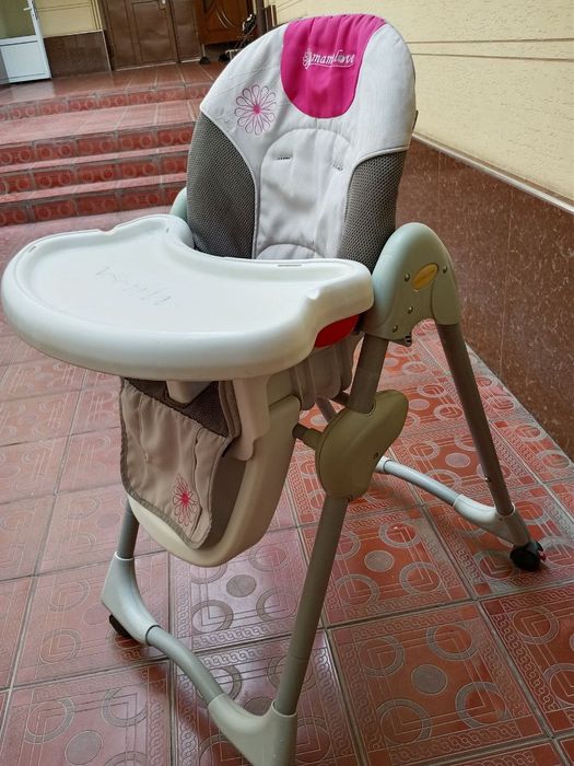 Bolajonlar uchun Ovqat ustul