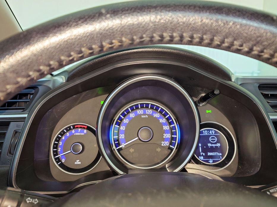 HONDA JAZZ i-VTEC Comfort Navi  1.3 ГАЗ-BRC