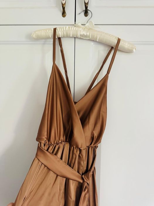 Rochie lunga , noua , eleganta masura S/M, cu cordon in talie
