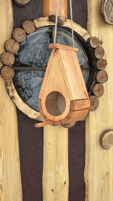 Кормушка скворечник для птиц