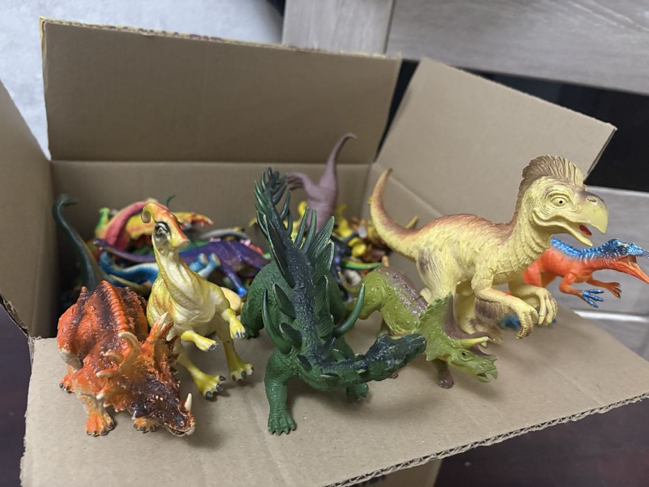 Колекция Динозавров 70 шт