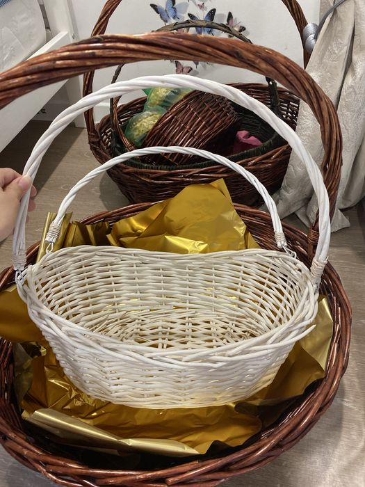 Поктенные корзины разных размеров