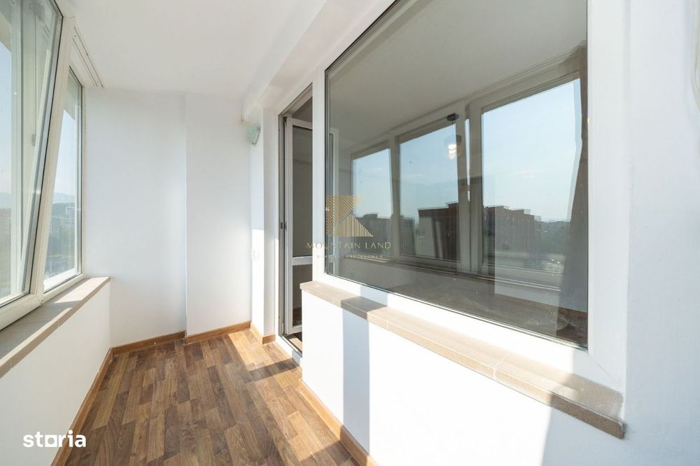Apartament 3 camere, Renovat, lift, 2 balcoane, b-dul Victoriei
