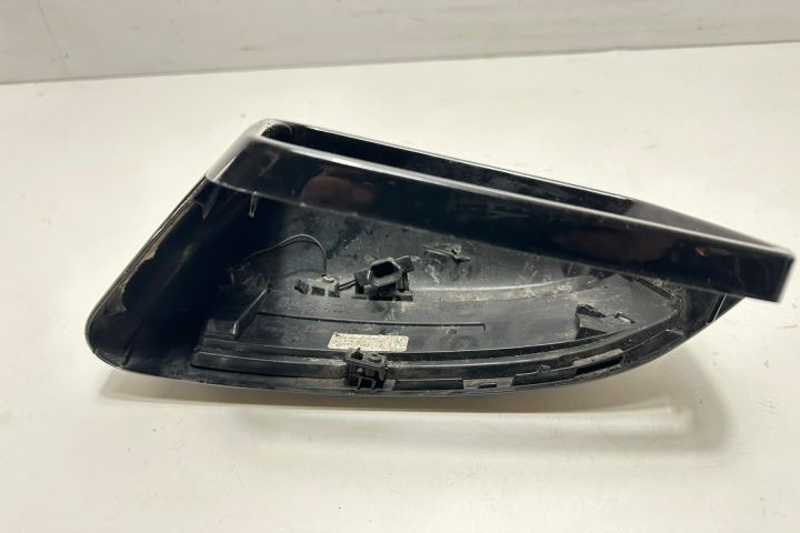 Capac oglinda dreapta A2129067301 Mercedes-Benz E-Class W212