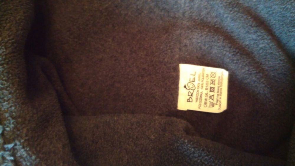 2 нови к-кта шапка, шал и ръкавици на Disney, 2-3 год.