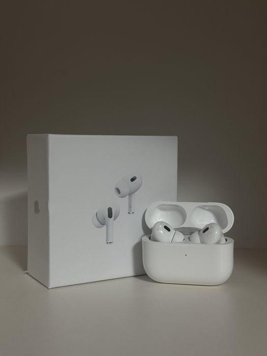 AirPods Pro 2 Noi - ( desfacute - nefolosite )