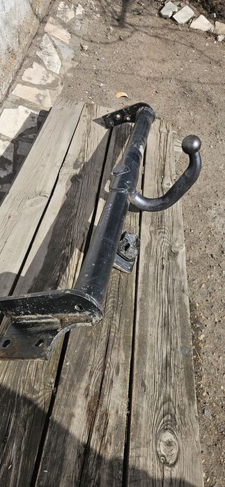 Фаркоп на легковой автомобиль