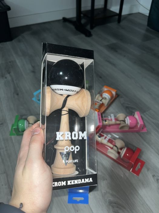 Kendama KROM POP Originala Sticky (Toate Culorile)