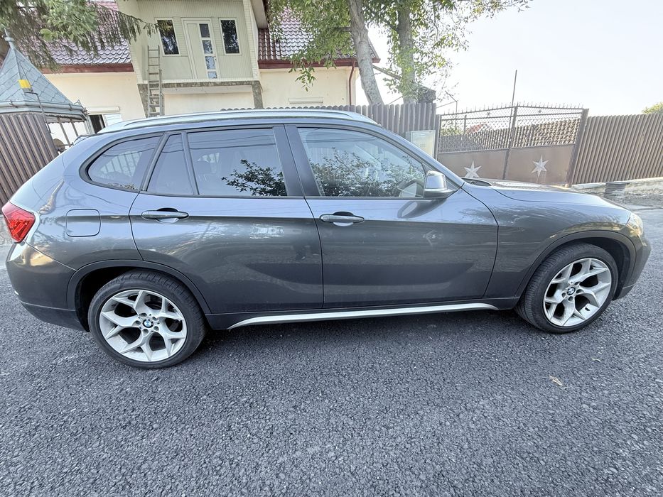 BMW X1 2012 — imagine 3