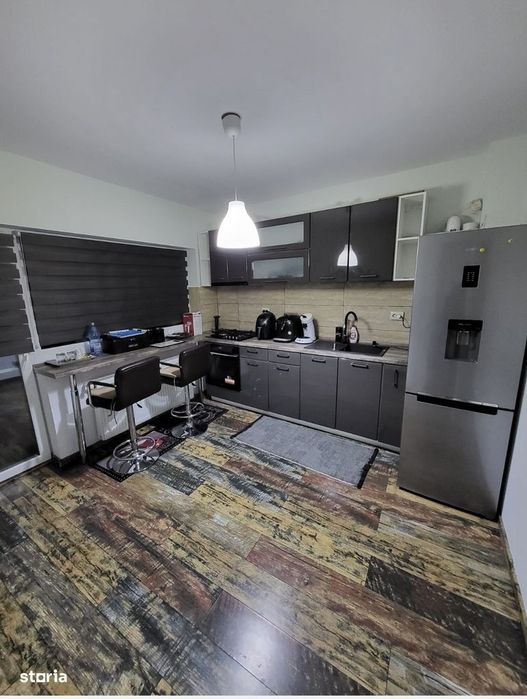 Apartament 3 camere bloc nou