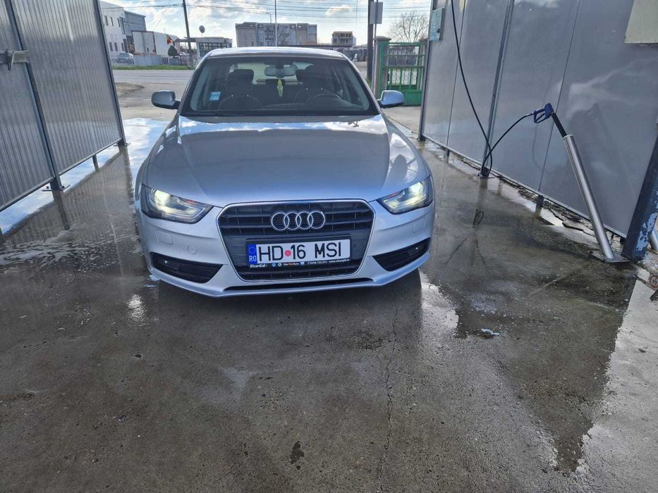 Vand Audi A4 /150CP