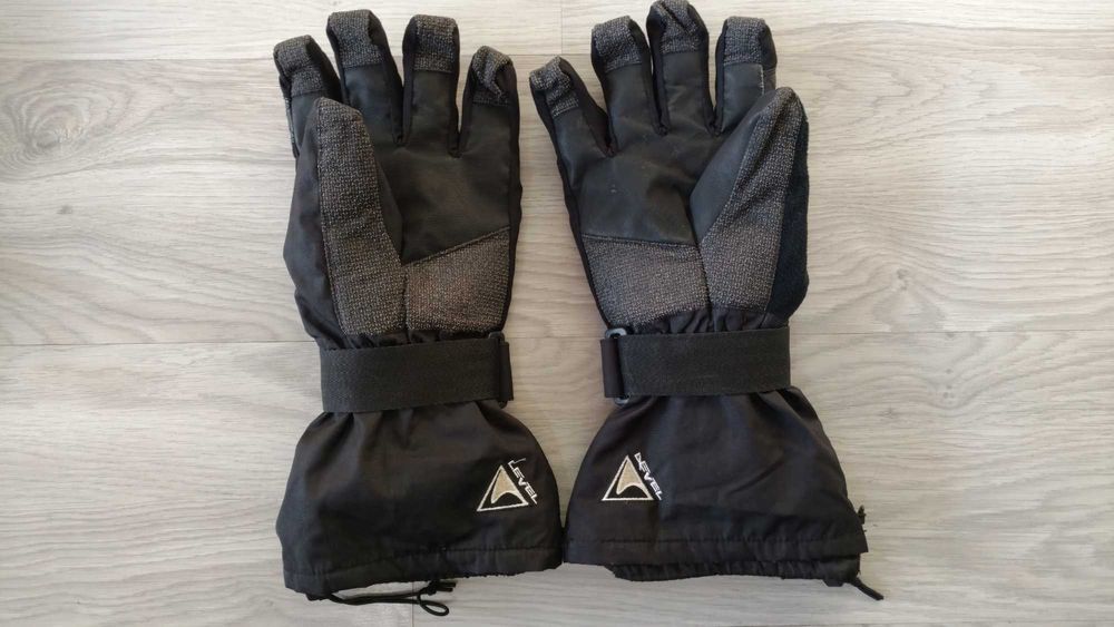 Висок клас сноуборд ръкавици с протектори LEVEL Gloves L 2XL S