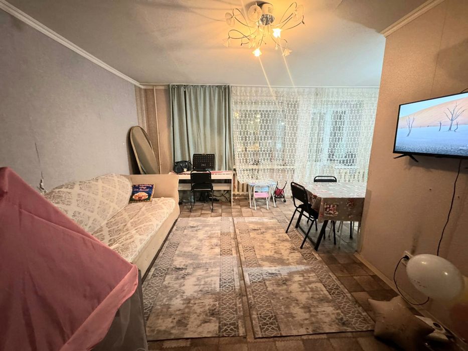 продается 1комнатная  квартира