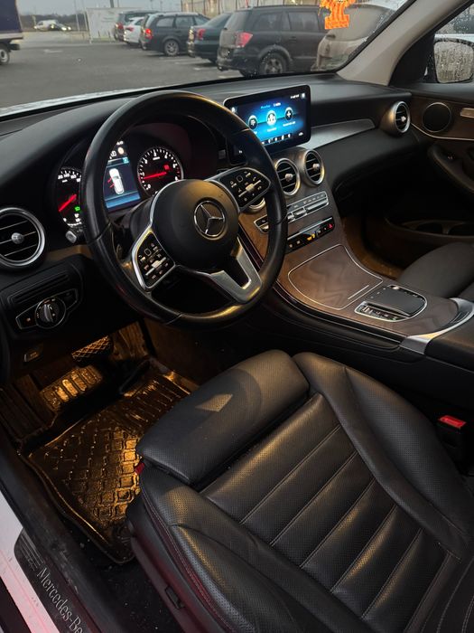 Mercedes GLC 2020 4-Matic 2.0, 9-Tronic