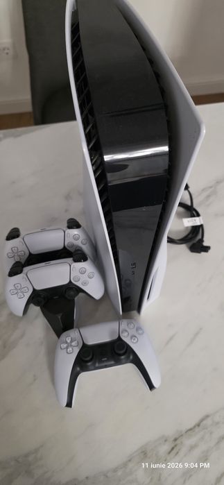 PlayStation 5 disc edition