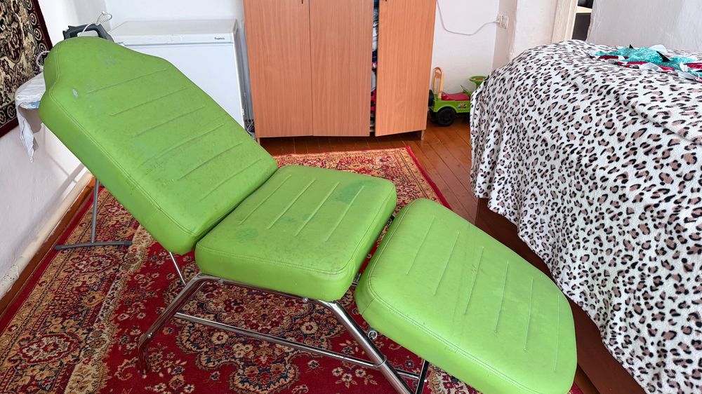 Кресло кушетка б/у