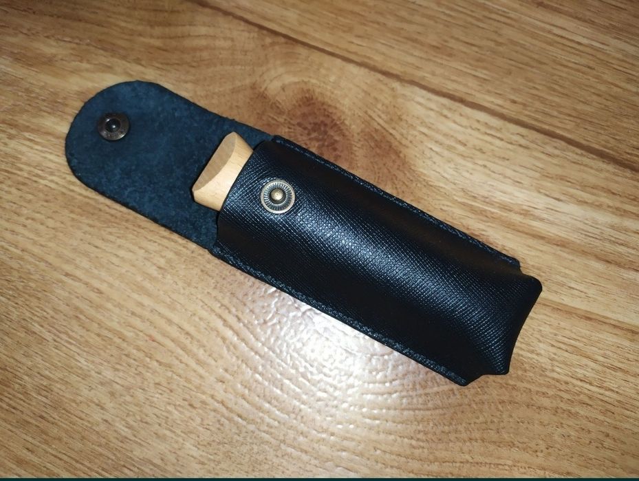 Чехол из натуральной кожи