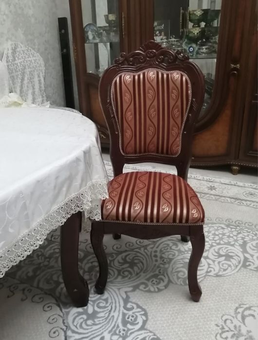 Меьель для гостиной в комплекте