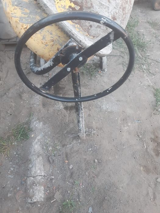 Бетономешалка продам
