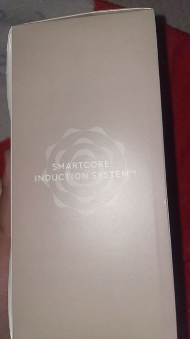 IQOS ILUMA i  in stare foarte buna