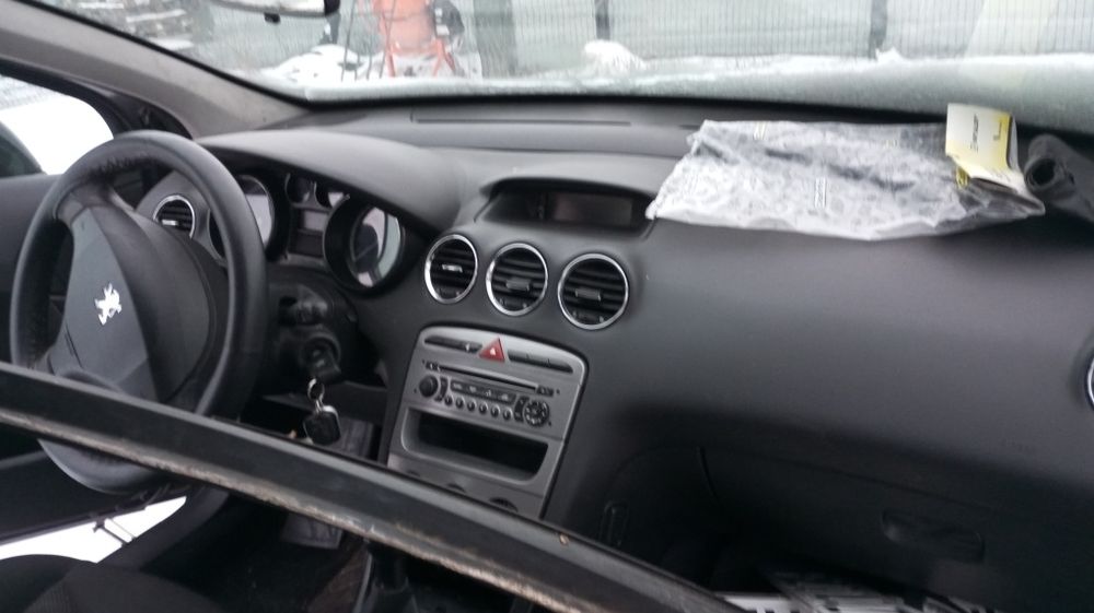 Planșa bord cu airbag pasager Peugeot 308
