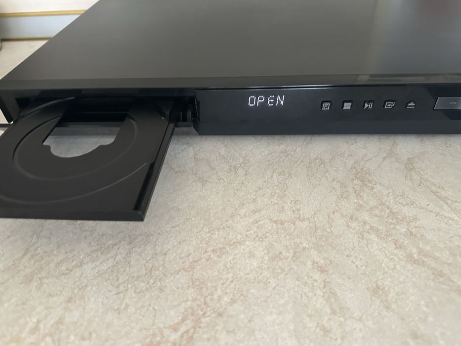 Blu-ray 3D Player Samsung HT-ES4200 + Telecomandă