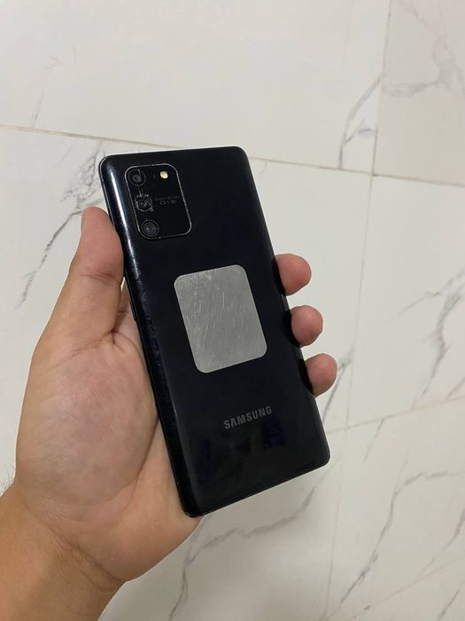 Samsung Galaxy S10 Lite