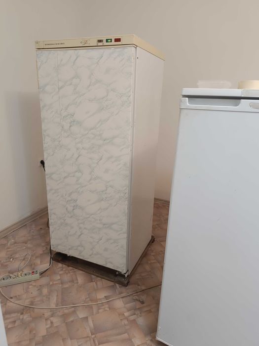 Морозильник в отличном состоянии
