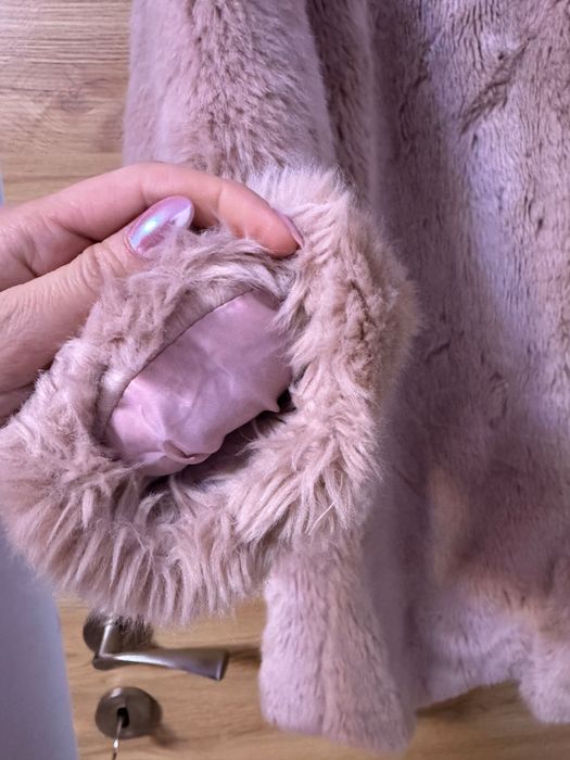 Оригинално палто Bershka