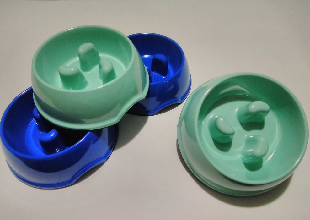 Купички за кучета - хранилки