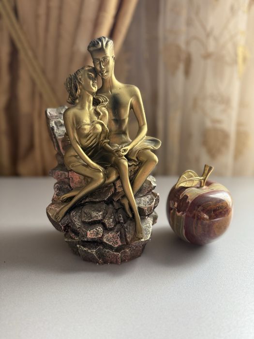 Статуэтки/фигурки