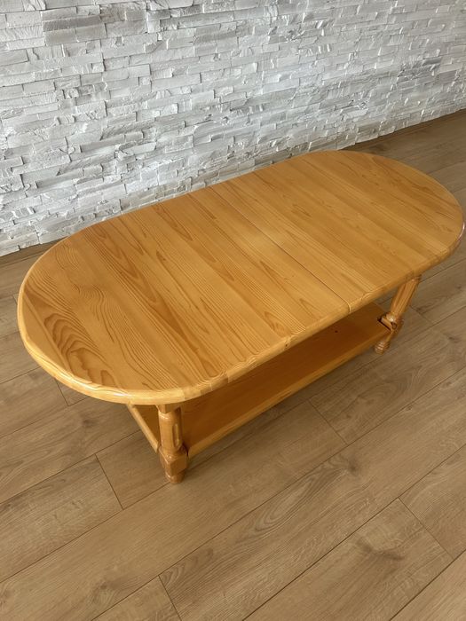 Маса от дърво