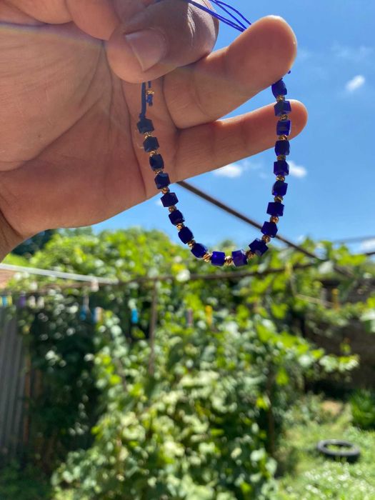 Луксозни гривни изработени от 14 карата злато и хематит