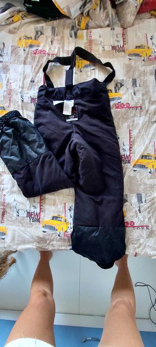 Панталон за ски.