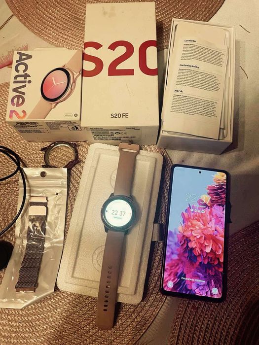 Galaxy S20fe + смарт часовник Samsung Galaxy active 2